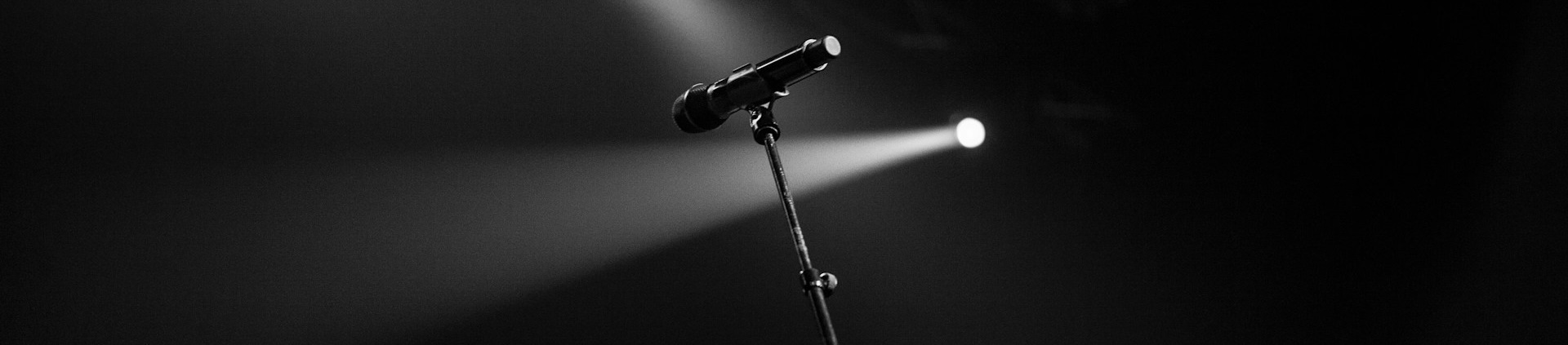 Microphon auf der Bühne